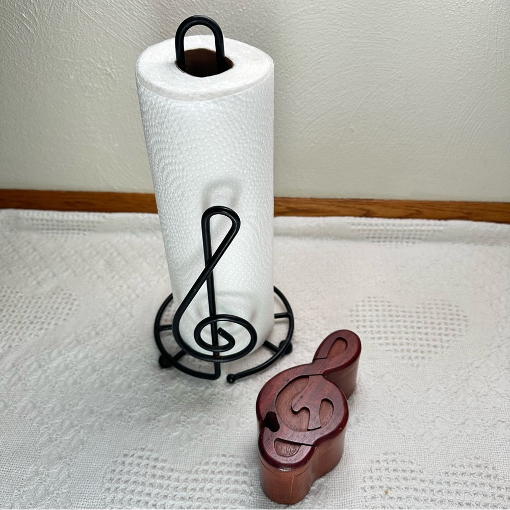 G Clef Treble Clef Musical Note Paper Towel Holder and Puzzle Style Trinket Dish